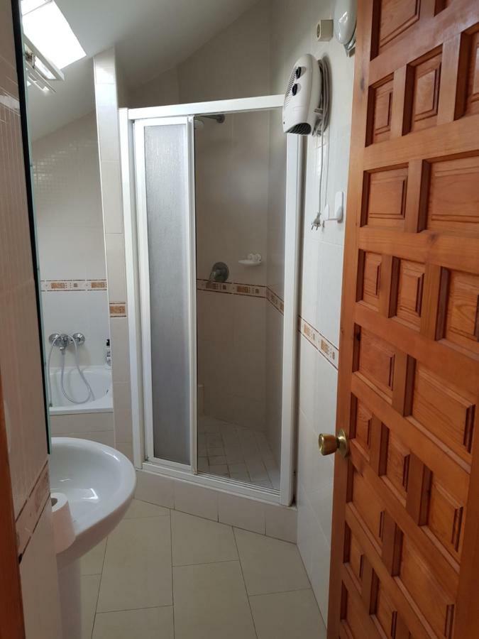 Roberto Guest House Бенальмадена Экстерьер фото
